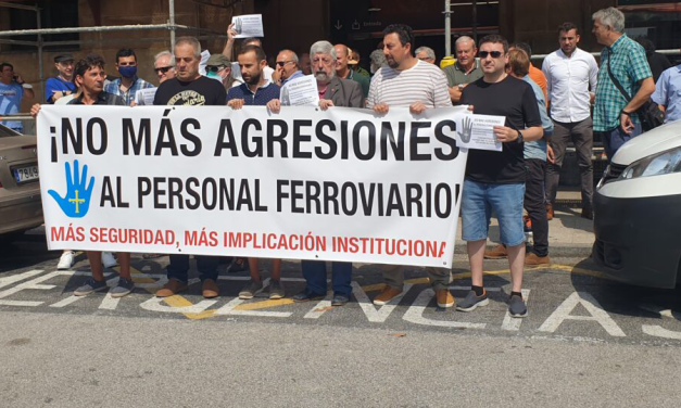 Concentración por las agresiones al personal ferroviario en Asturias